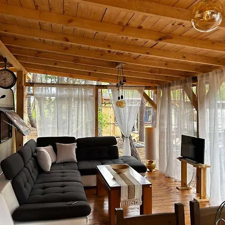 нереида Camping *