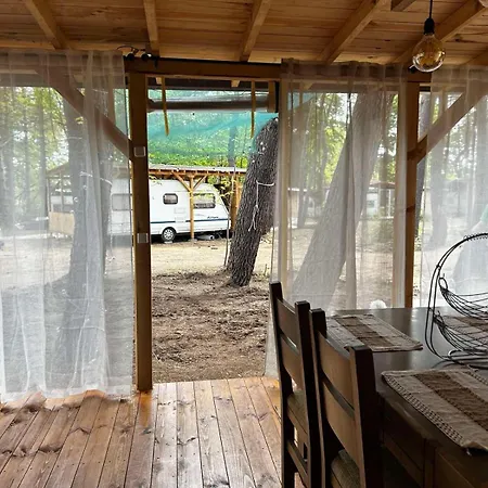 нереида Camping