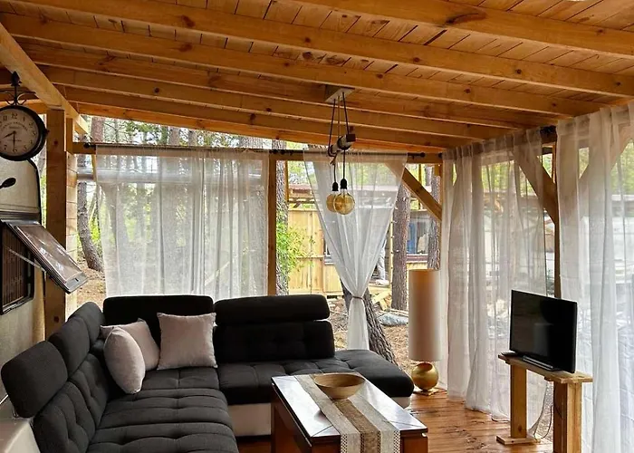 нереида Къмпинг *